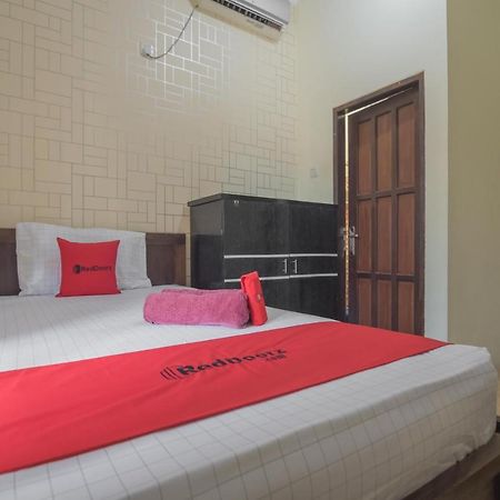 Reddoorz Near Sepinggan Airport Balikpapan 2 Hotel Eksteriør billede