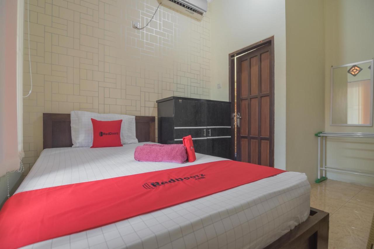 Reddoorz Near Sepinggan Airport Balikpapan 2 Hotel Eksteriør billede